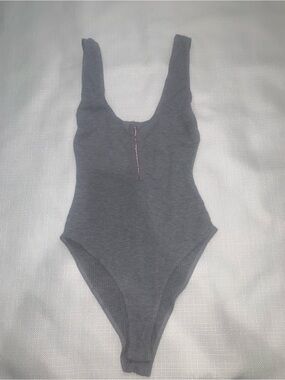 Forever 21 Grey Ribbed Scoop Neck Bodysuit with Front Closure